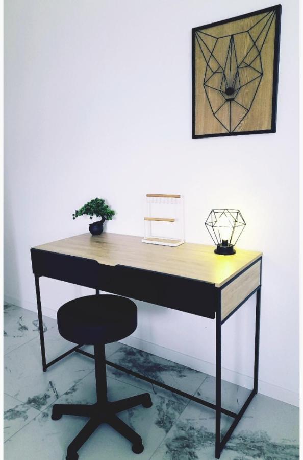 Appartement Le Moderne Ideal Pour Couples Et Professionnels Ornans Exterior foto